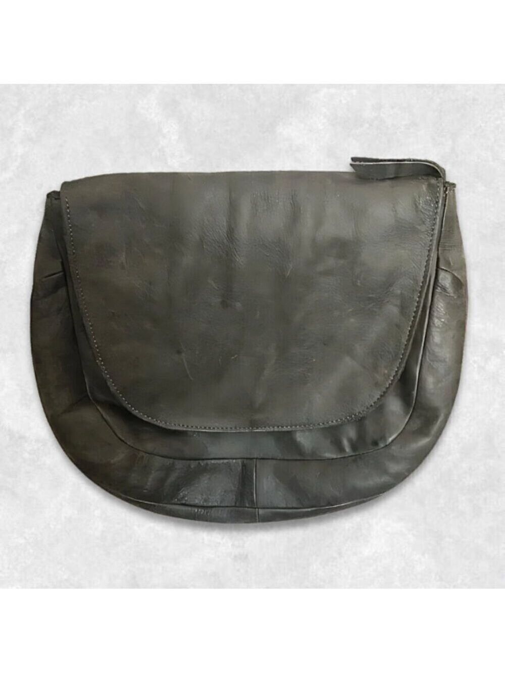 Chen & Derington Crossbody/Shoulder Leather Bag Fold-Over Snap Closure Gray OS